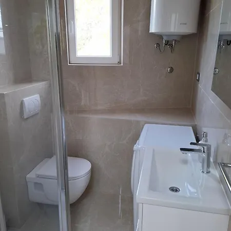 With Parking Space - Cuskijas, Novigrad - 27969 Pridraga