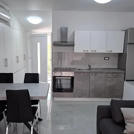 With Parking Space - Cuskijas, Novigrad - 27969 Apartamento