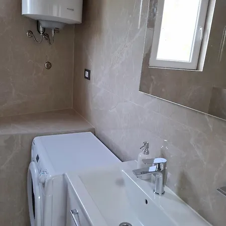 Apartamento With Parking Space - Cuskijas, Novigrad - 27969 Pridraga